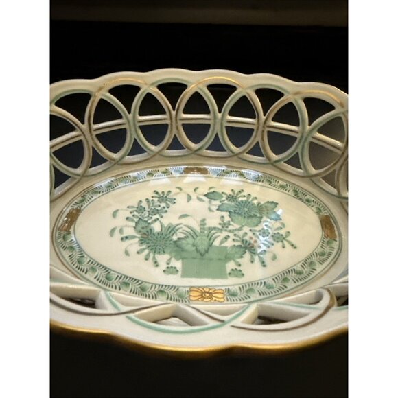 Herend Hungary Poisson Open Weave Bowl Reticulated Basket 7403 8.5" x 6" x 2.25" - Picture 6 of 16